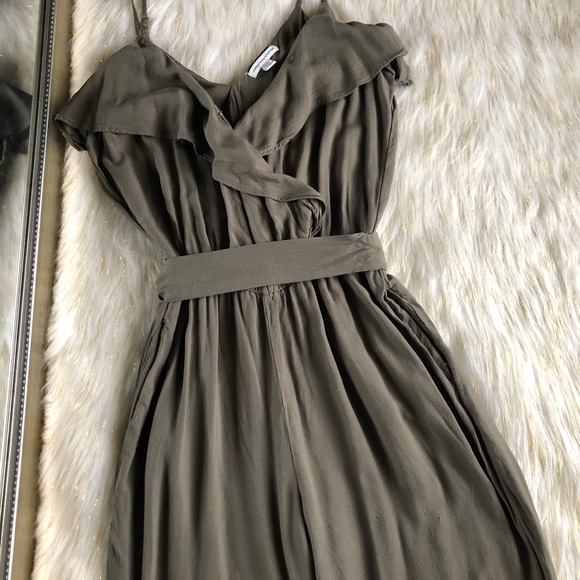 American Eagle Outfitters Pants - AEO | Pants Romper with Tie Up Bow Sz M